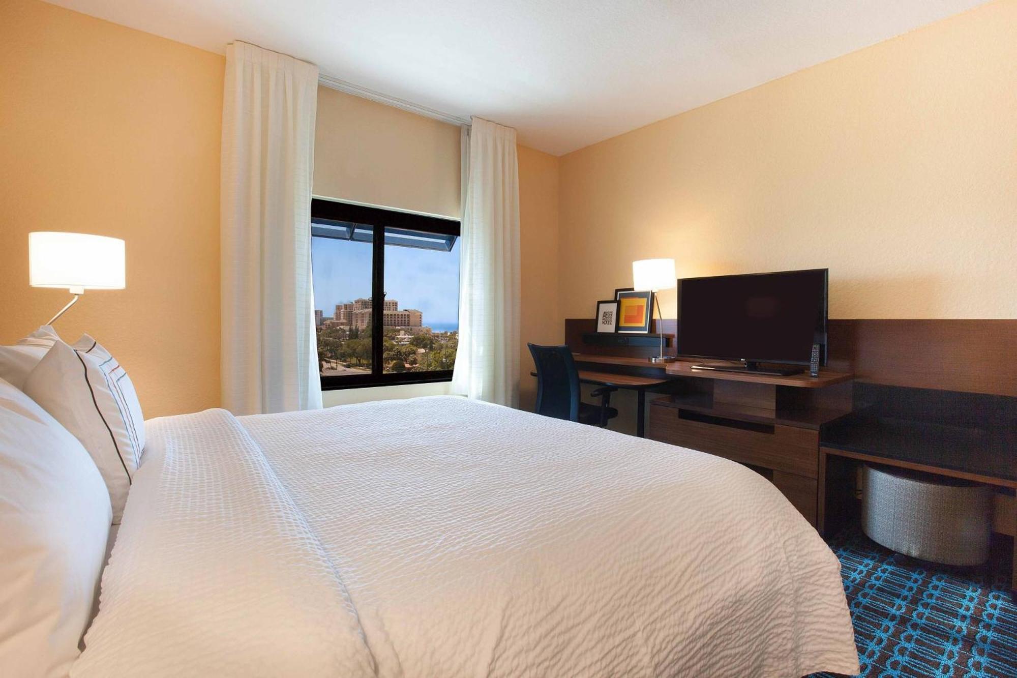 Fairfield Inn & Suites By Marriott Clearwater Beach Buitenkant foto