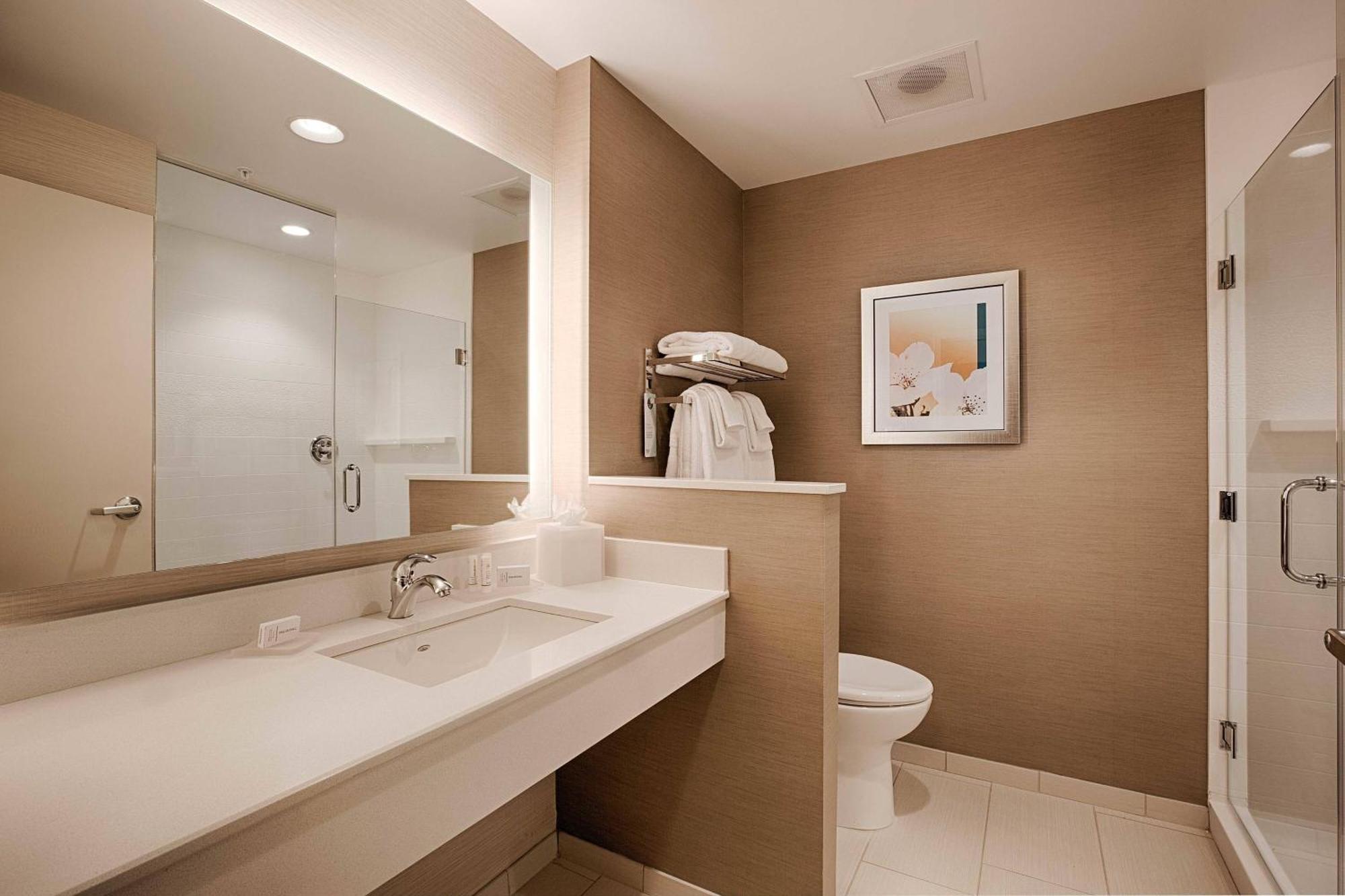 Fairfield Inn & Suites By Marriott Clearwater Beach Buitenkant foto